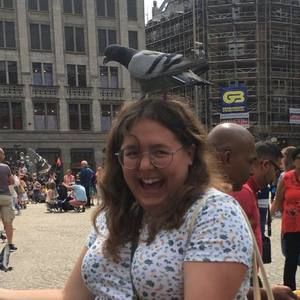 Meet your Posher, Genevieve